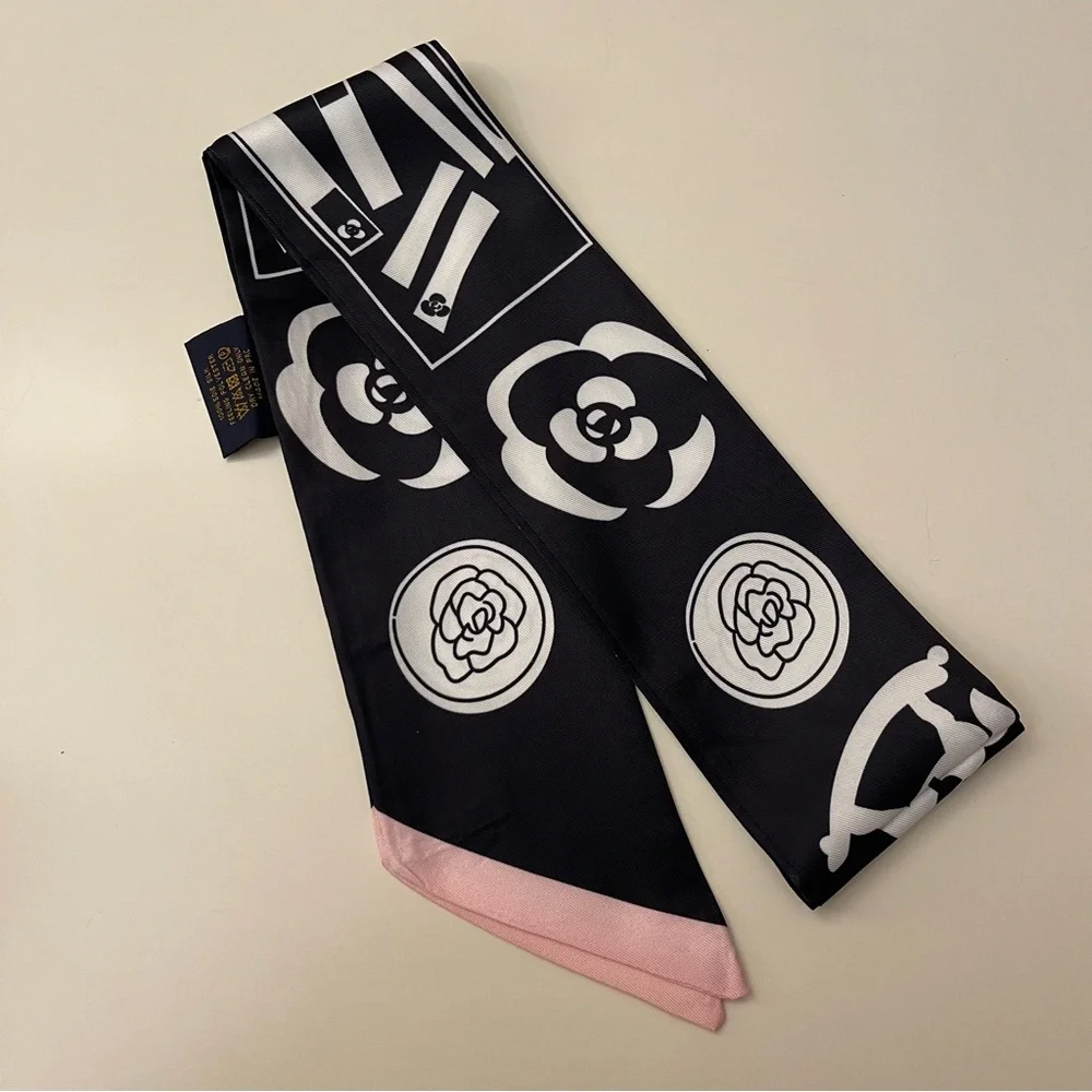 100% Silk Whimsical Monochrome Skinny Scarf / Twilly